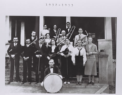 Band 1933